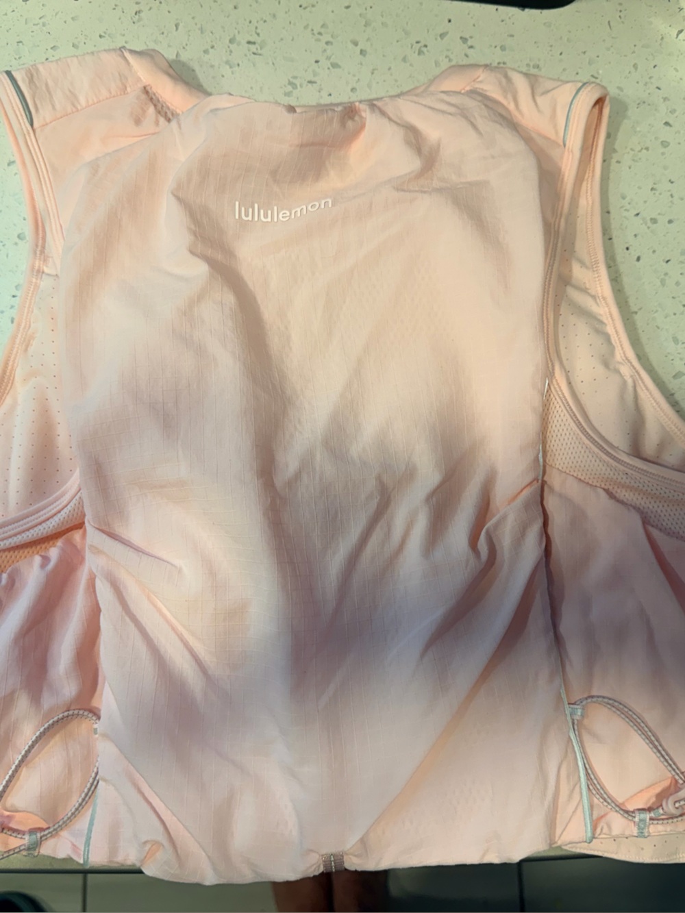 lululemon pink running vest LG/XLG - Picture 2 of 6